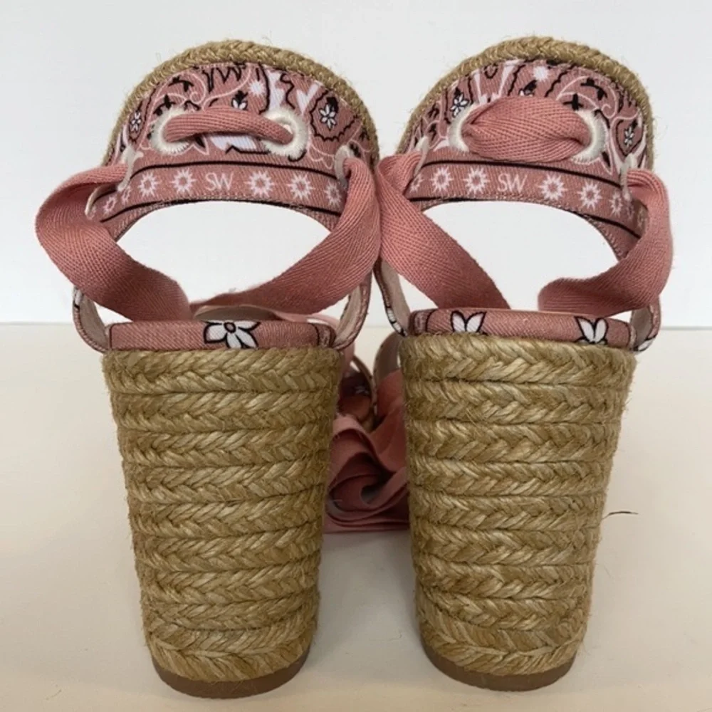 Sam Edelman Paisley Wedge Sandal in Size 39